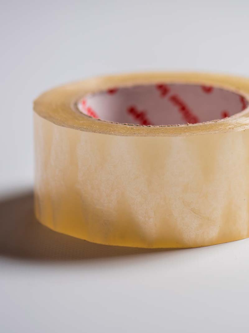 Cinta adhesiva: Protección y seguridad en cada empaque