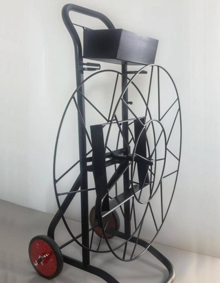 Carrito para fleje de embalaje con estructura metálica